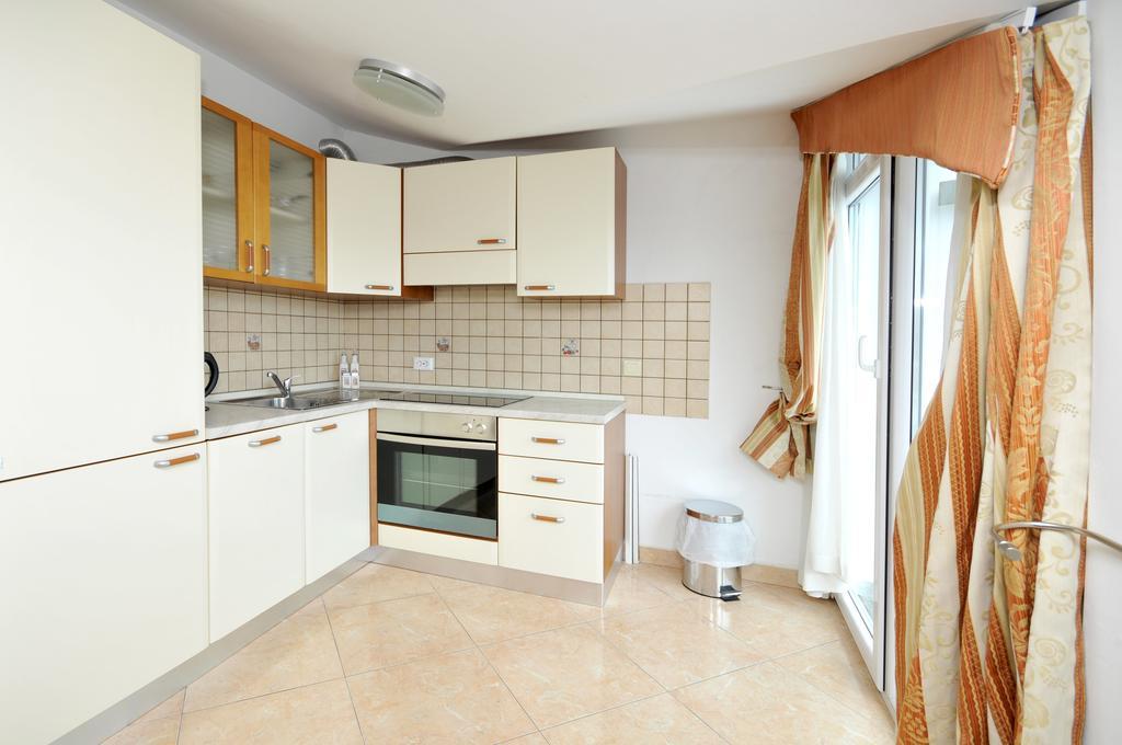 Apartments Villa Lida Trogir Exterior photo